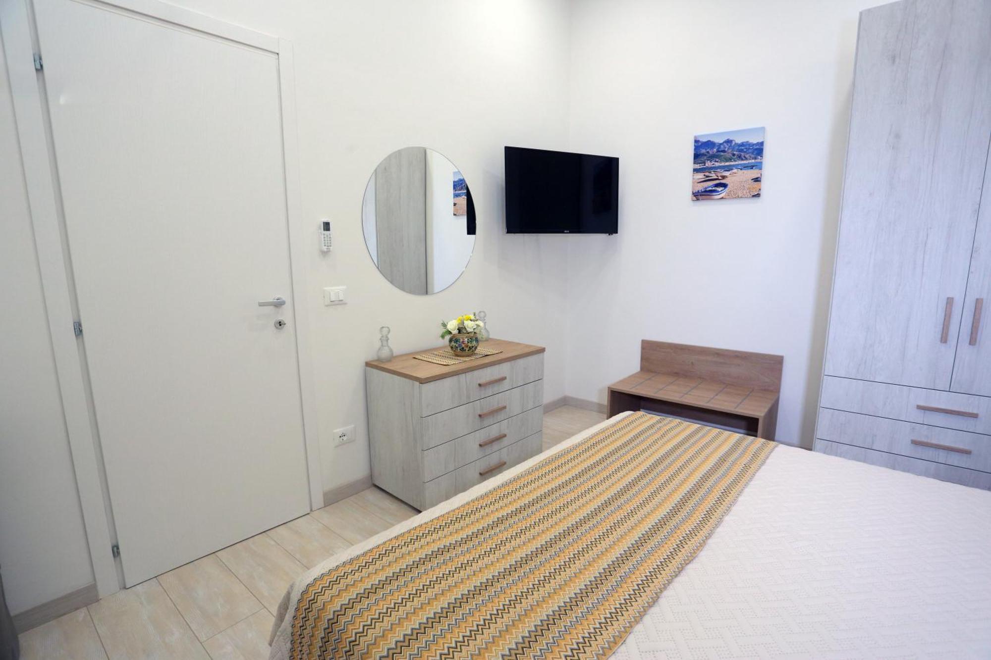 Theos Holidays Apartments Giardini Naxos Exteriér fotografie