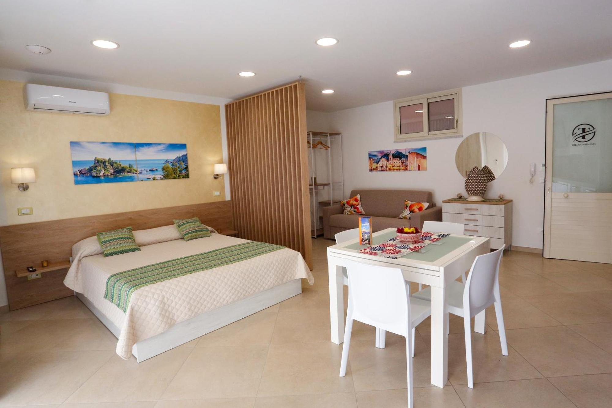 Theos Holidays Apartments Giardini Naxos Exteriér fotografie